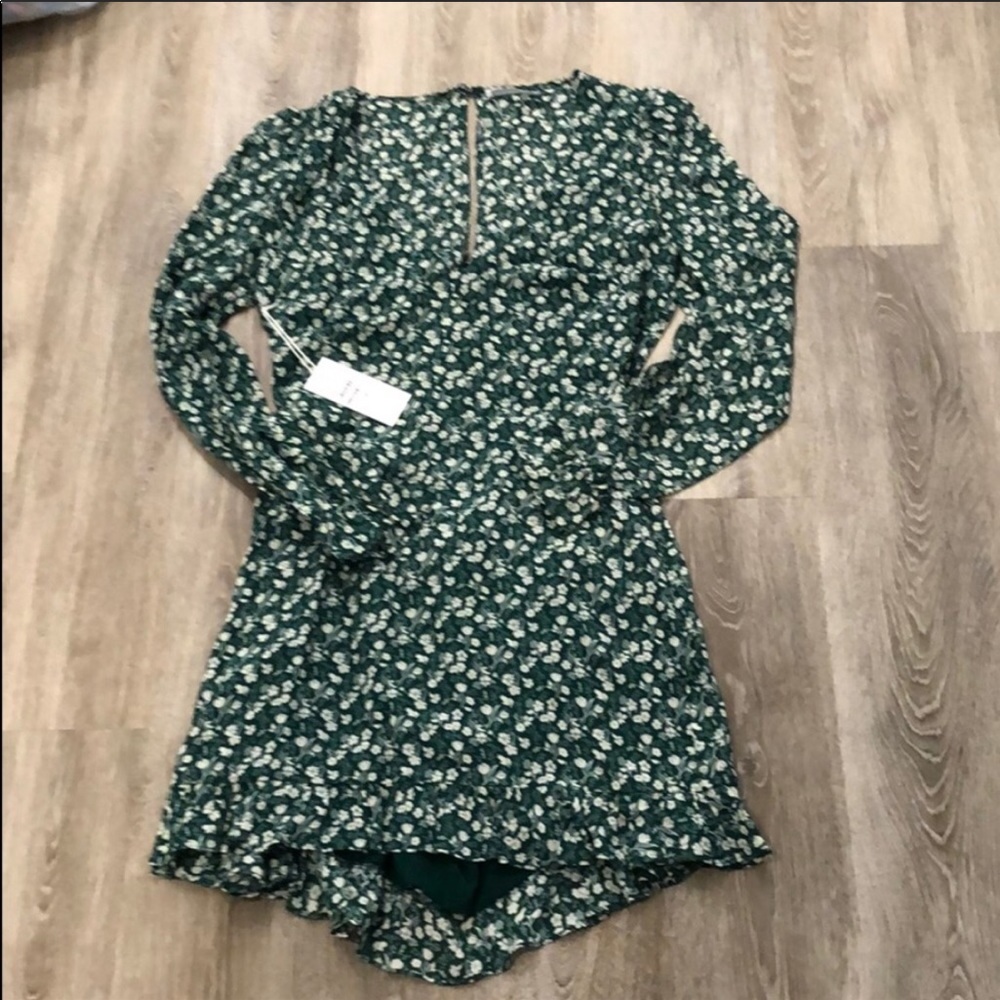 Reformation Elenor Vancouver long sleeve dress - Picture 3 of 5